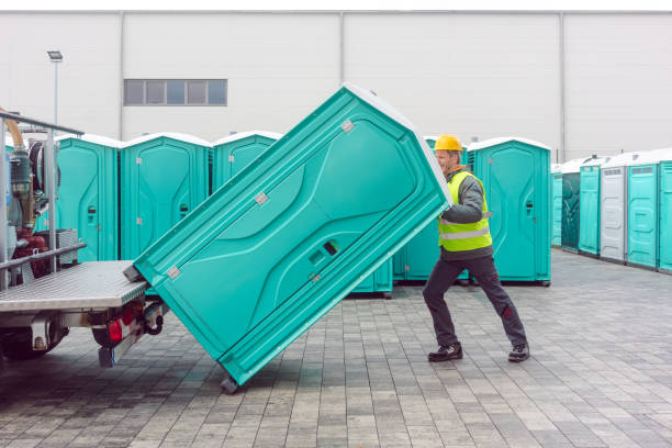 Best Porta potty delivery and setup  in Strafford, MO